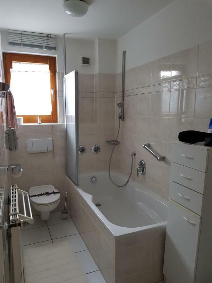 Ferienwohnung, Monteurwohnung "Strunde" Bergisch Gladbach Luaran gambar